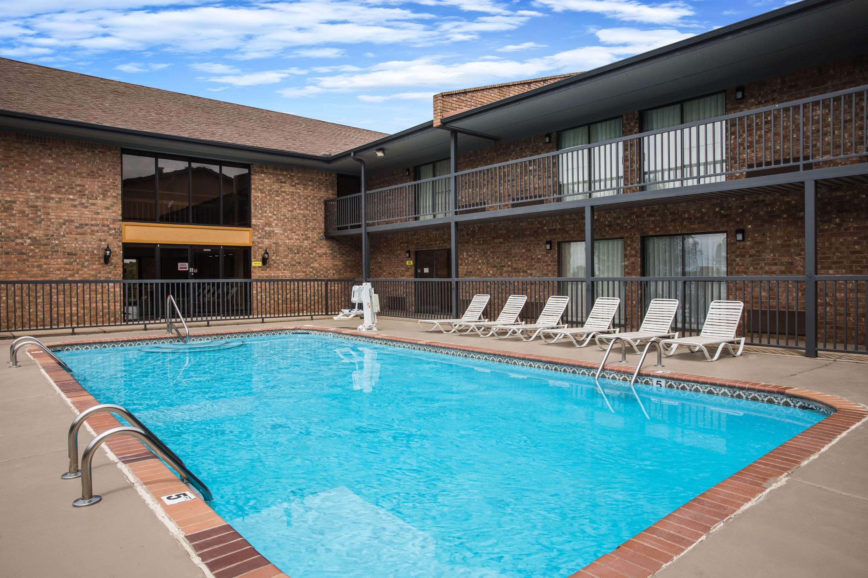 Super 8 By Wyndham Paragould Екстериор снимка