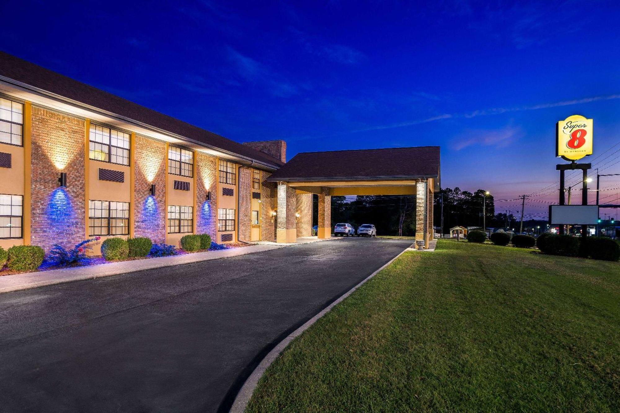 Super 8 By Wyndham Paragould Екстериор снимка