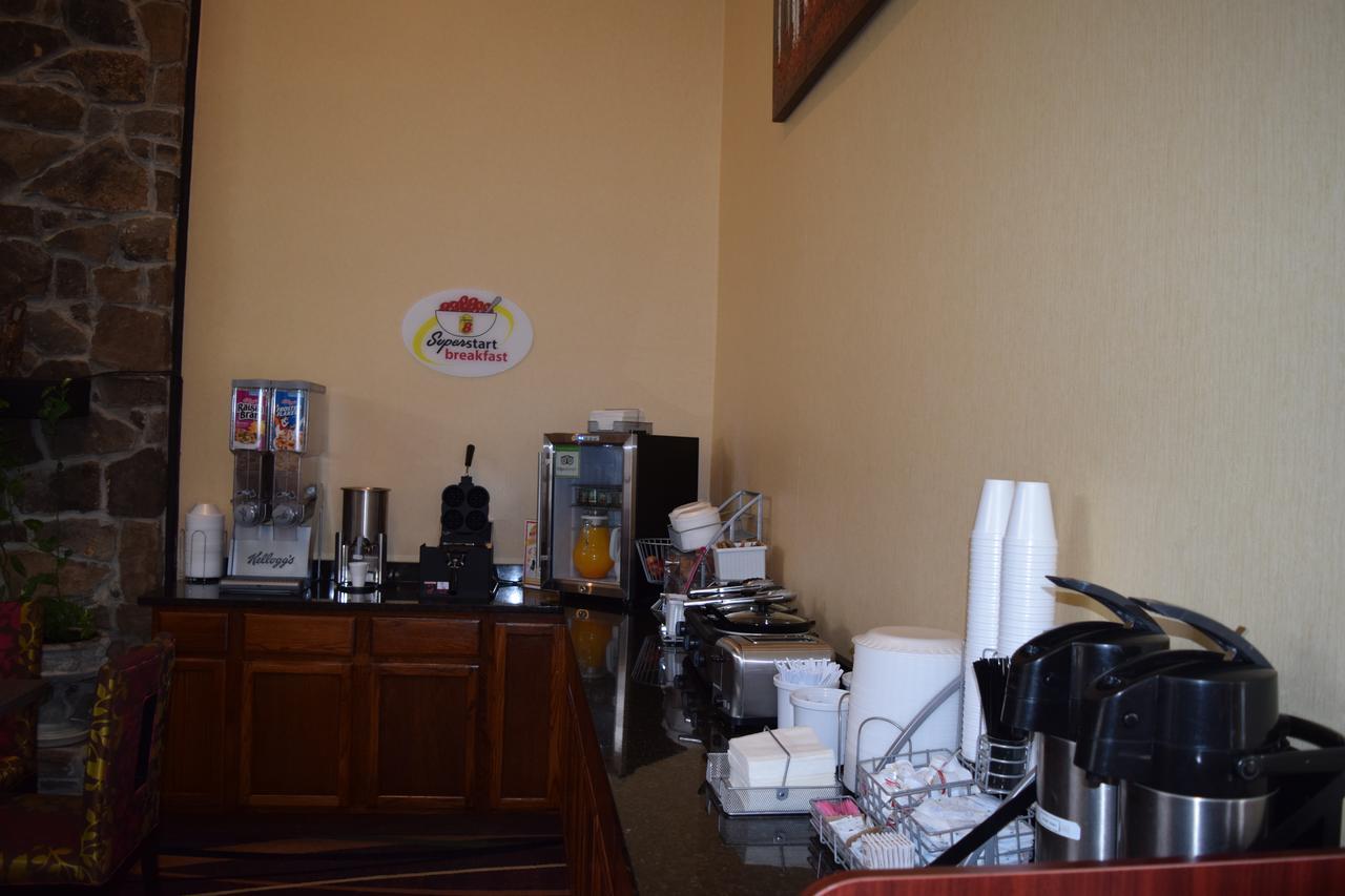 Super 8 By Wyndham Paragould Екстериор снимка