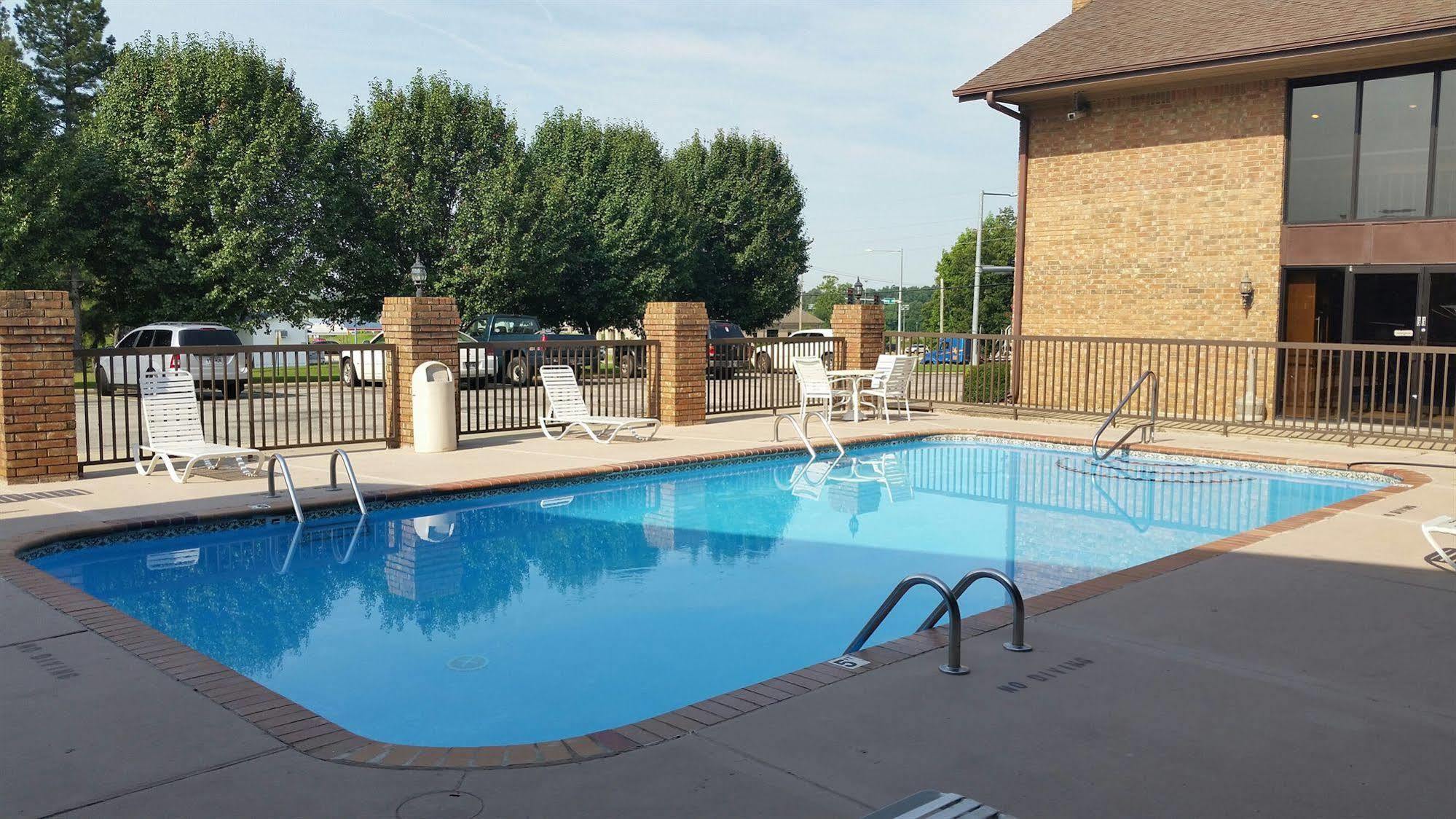 Super 8 By Wyndham Paragould Екстериор снимка
